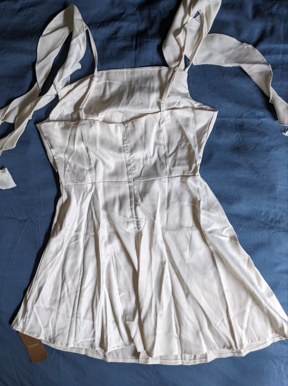 *2/$20* Rihoas Satin Dress - Picture 4 of 5